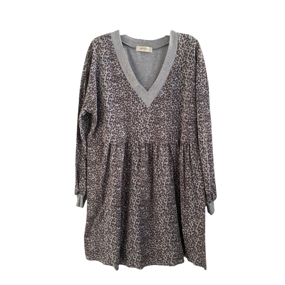Women's Long Sleeve Leopard Print V-Neck Dress - Gray